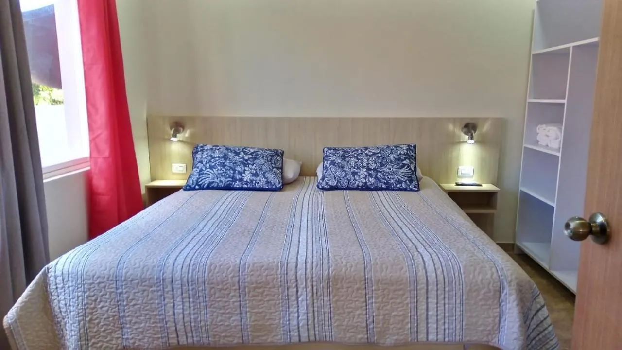 Rooi Santo Residence Palm Beach 0*,  Aruba