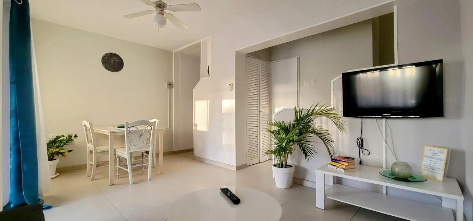 Rooi Santo Residence Palm Beach 0*,