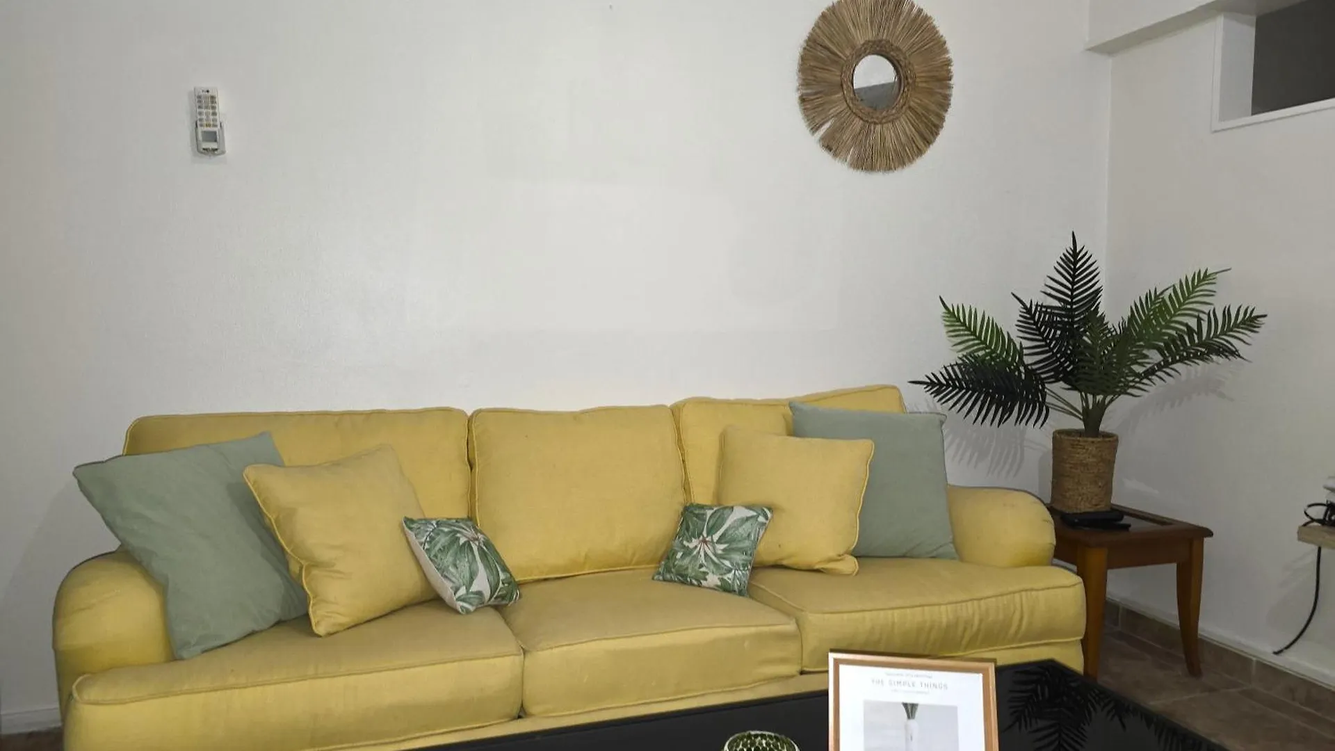 Rooi Santo Residence Palm Beach 0*,