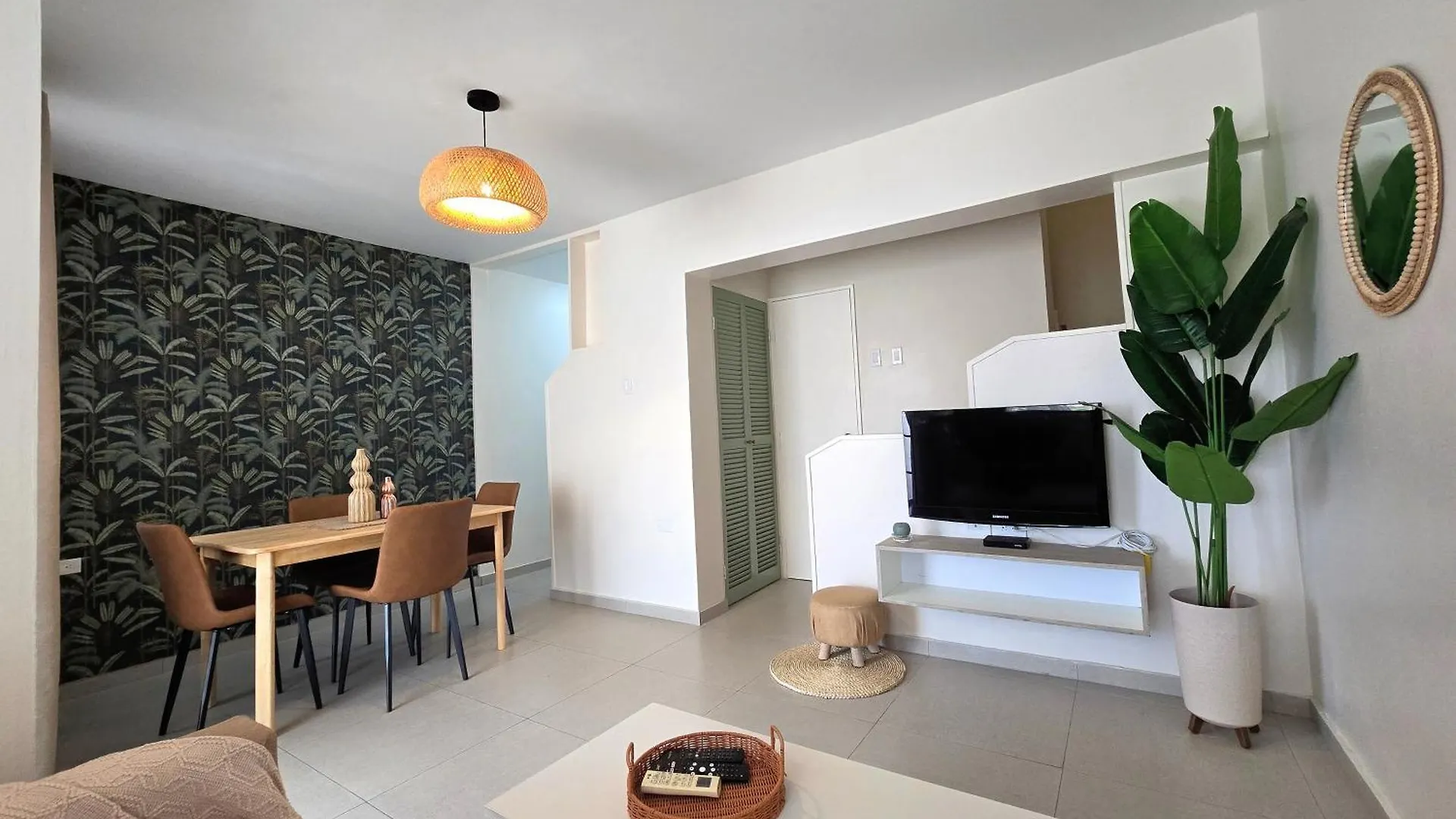 Rooi Santo Residence Palm Beach 0*,