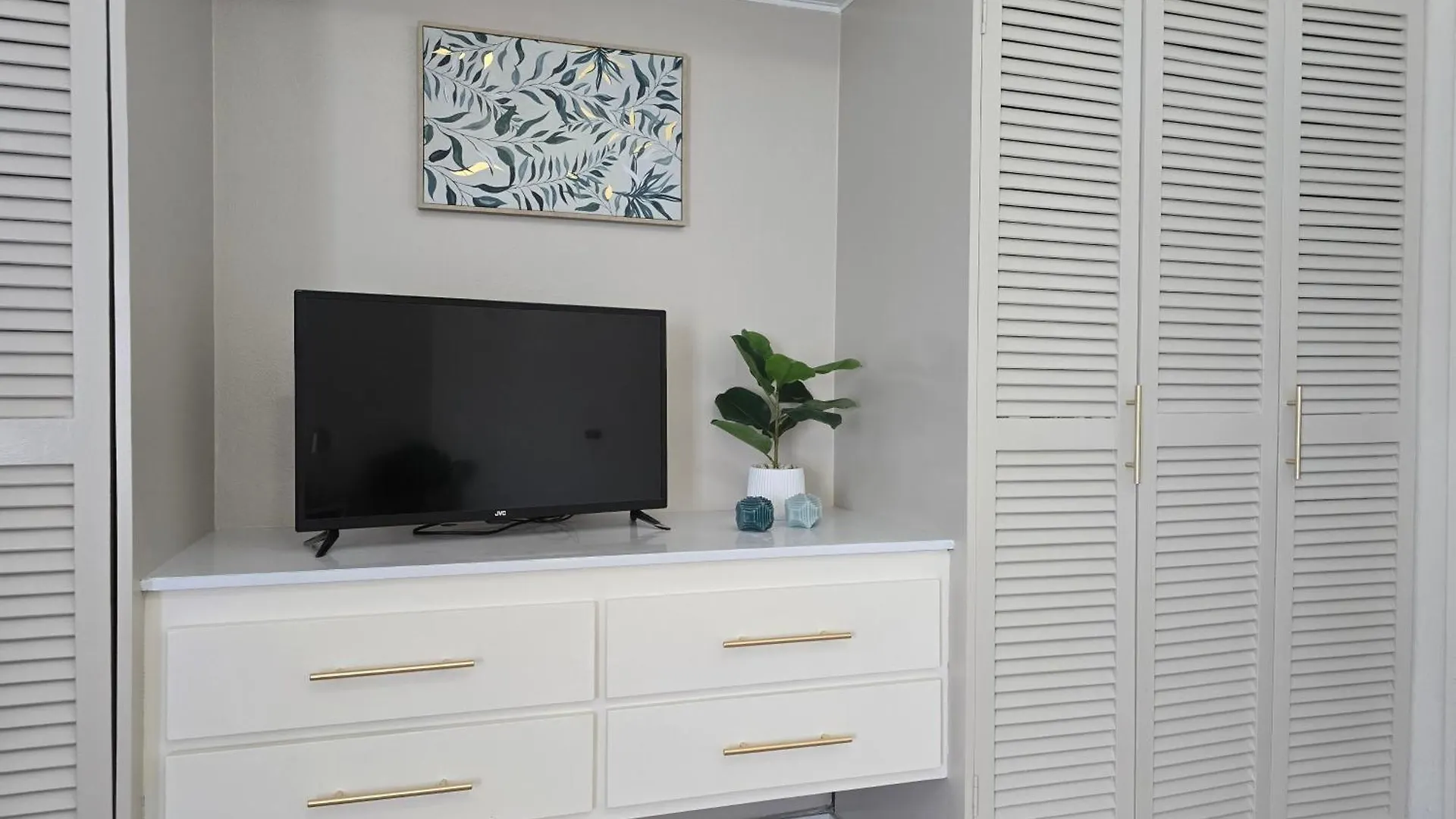 Rooi Santo Residence Palm Beach 0*,