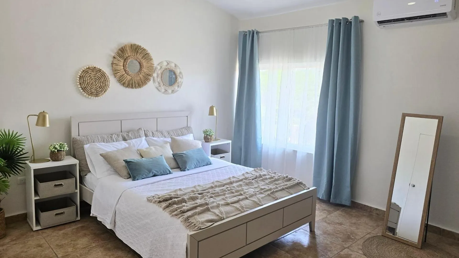 Rooi Santo Residence Palm Beach 0*,  Aruba