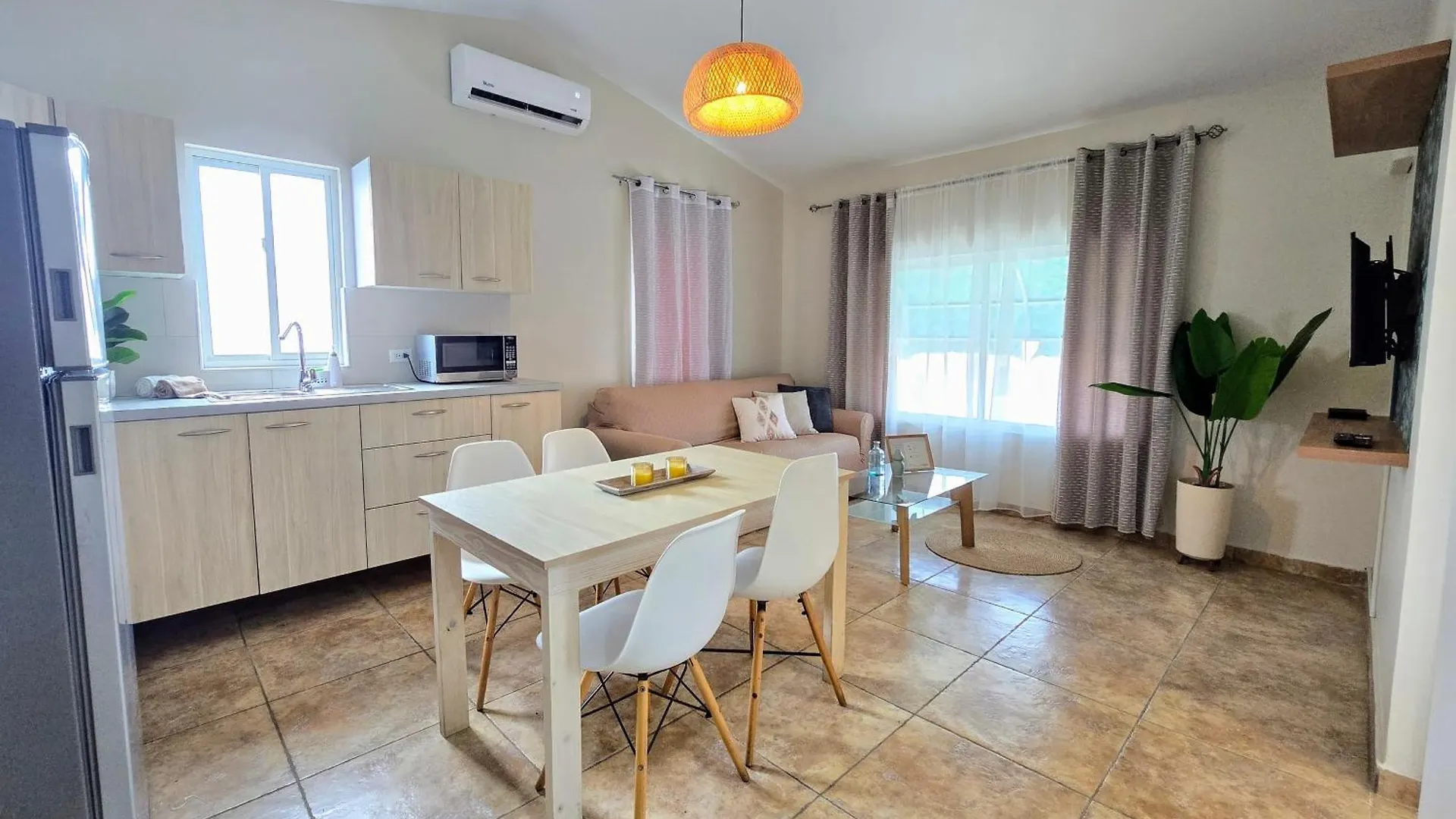 Rooi Santo Residence Palm Beach 0*,  Aruba