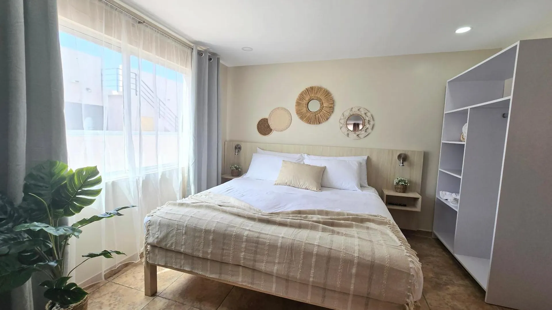 Apartment Rooi Santo Residence Palm Beach