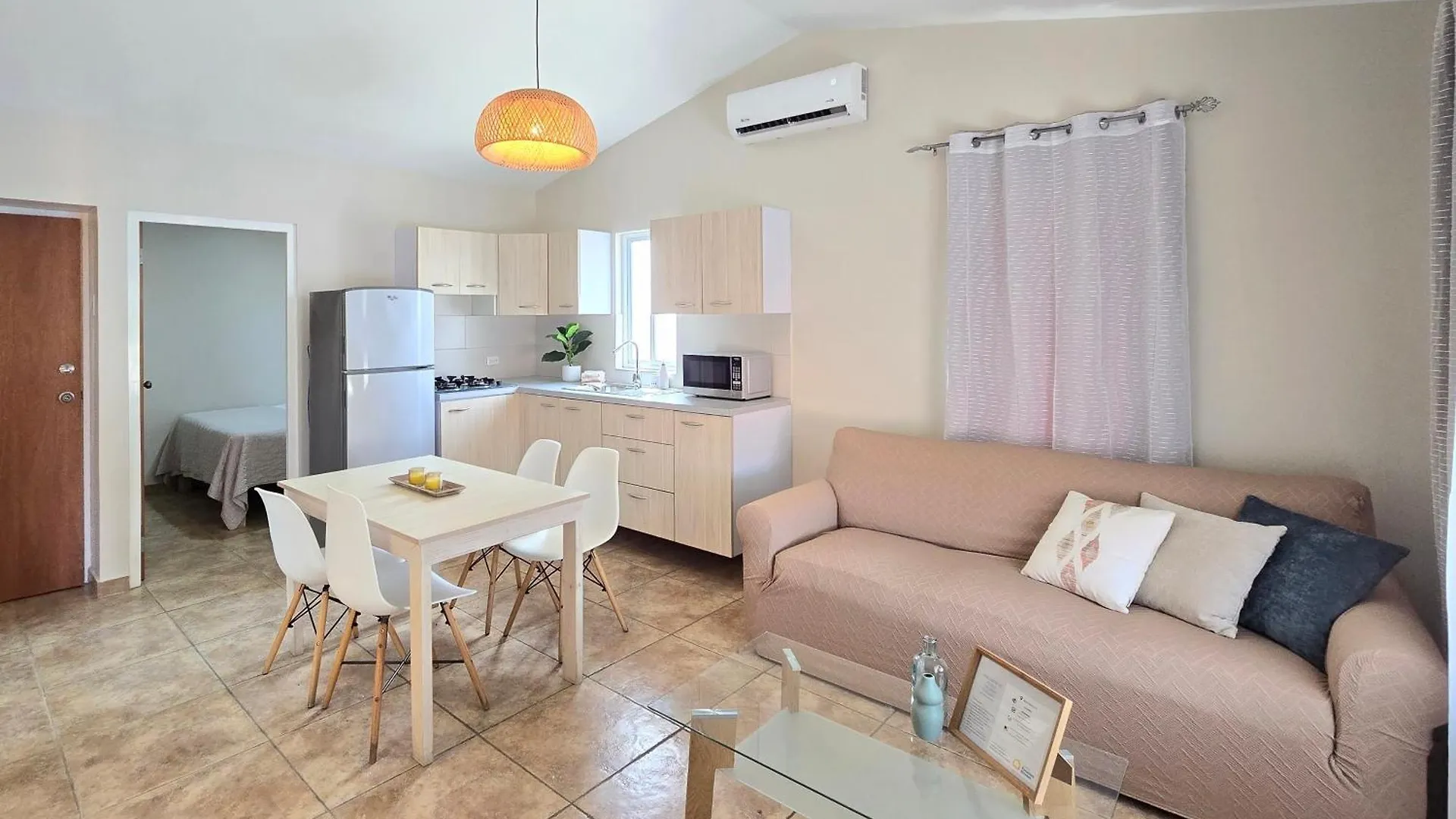 Апартаменты Rooi Santo Residence Палм Бич